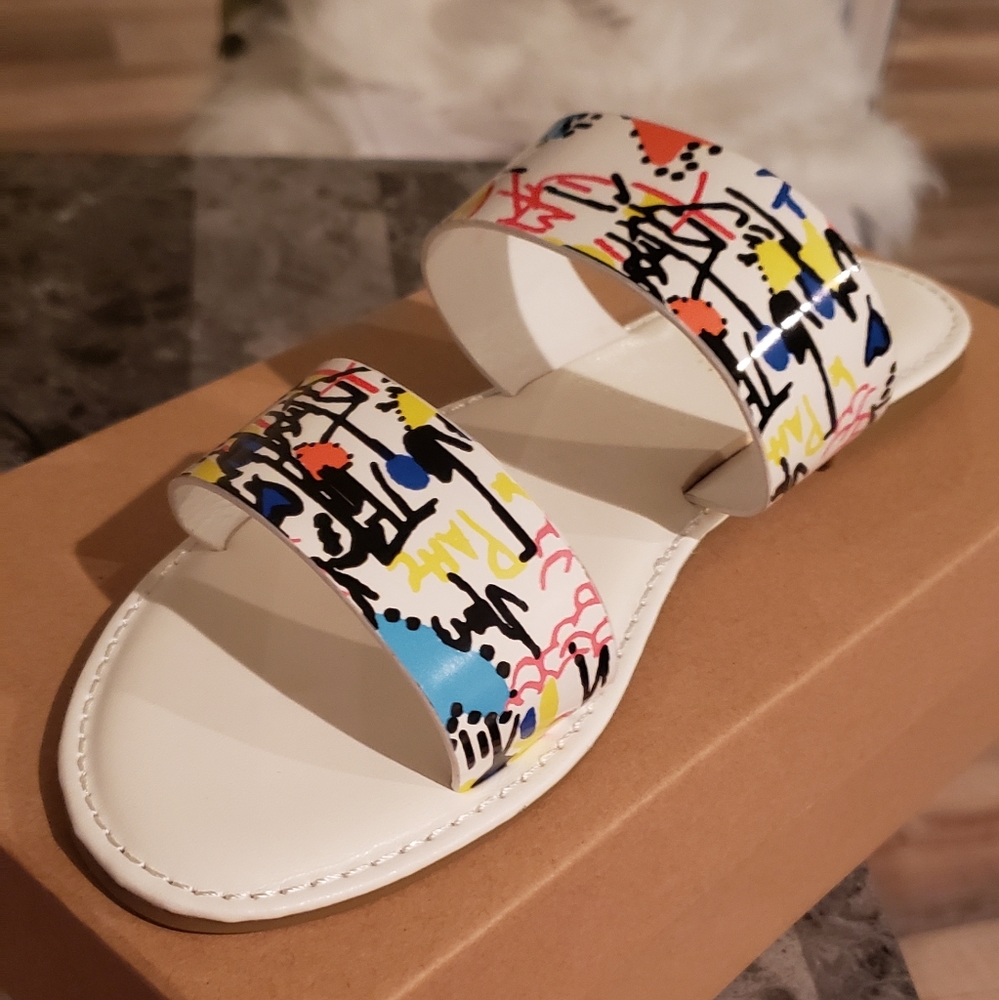 🍋🌱Sale ‼ Graffiti Sandals